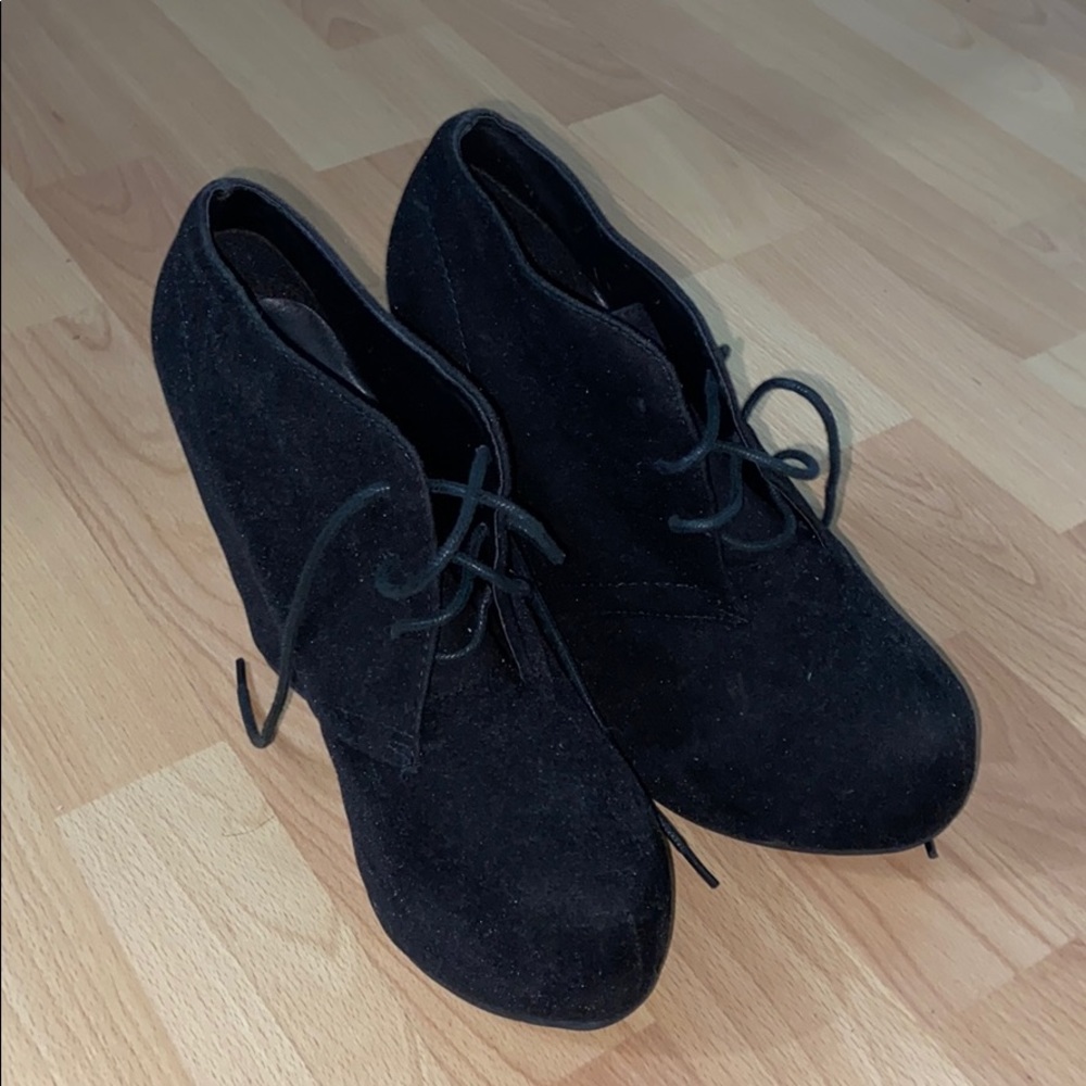 Black suede wedges